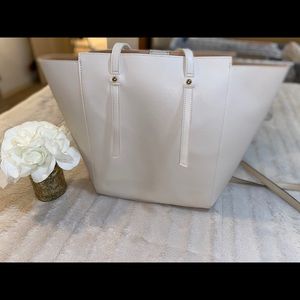 White tote bag